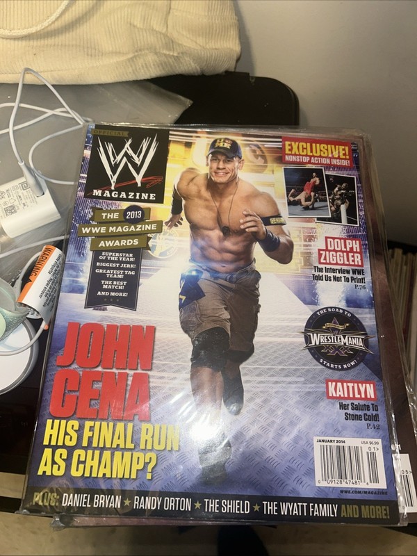 WWE Wrestling Magazine January 2014 John Cena 2013 Awards Issue