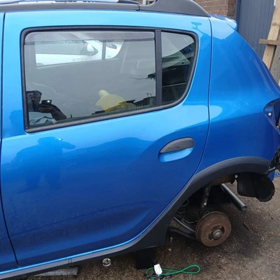 CHROMEMASTER | Side Mouldings | Polyurethane, Black Color - View #2