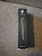 Younique Skin Conceler Neu