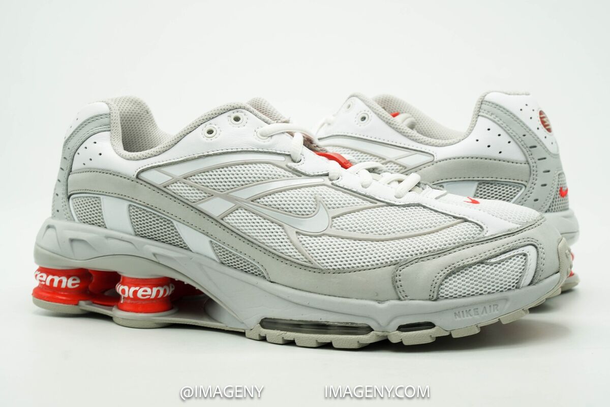 NIKE SHOX RIDE 2 USED SIZE 10.5 SUPREME WHITE GREY FOG NIKE SHOX RIDE 2 USED SIZE 10.5 SUPREME WHITE GREY FOG