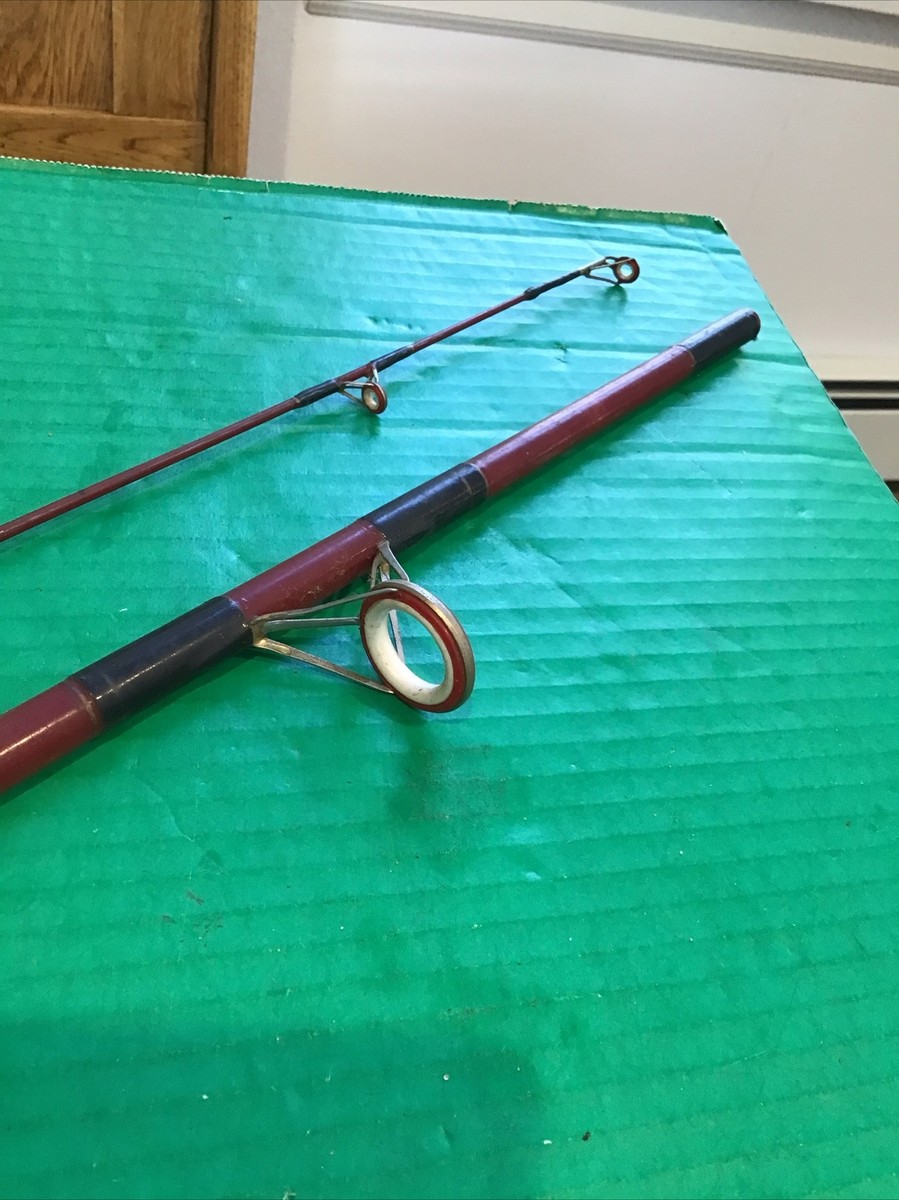 Vintage Daiwa 2pc Glass 8'6