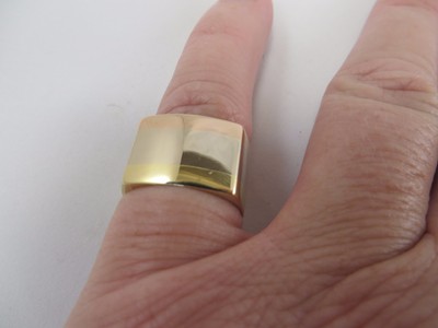 gucci wide band ring