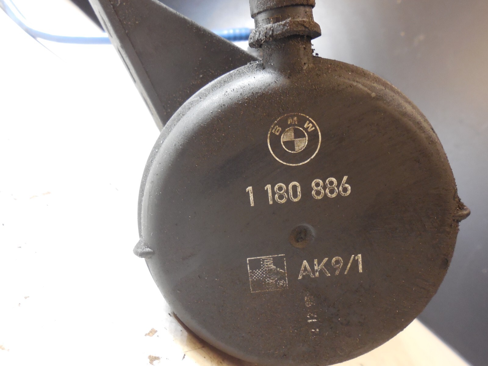 BMW E36/7 Activated Carbon Charcoal Cannister Filter 325i M3 9602 Z3