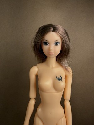 Nude Pure Violet Momoko Doll Petworks Sekiguchi 2005 