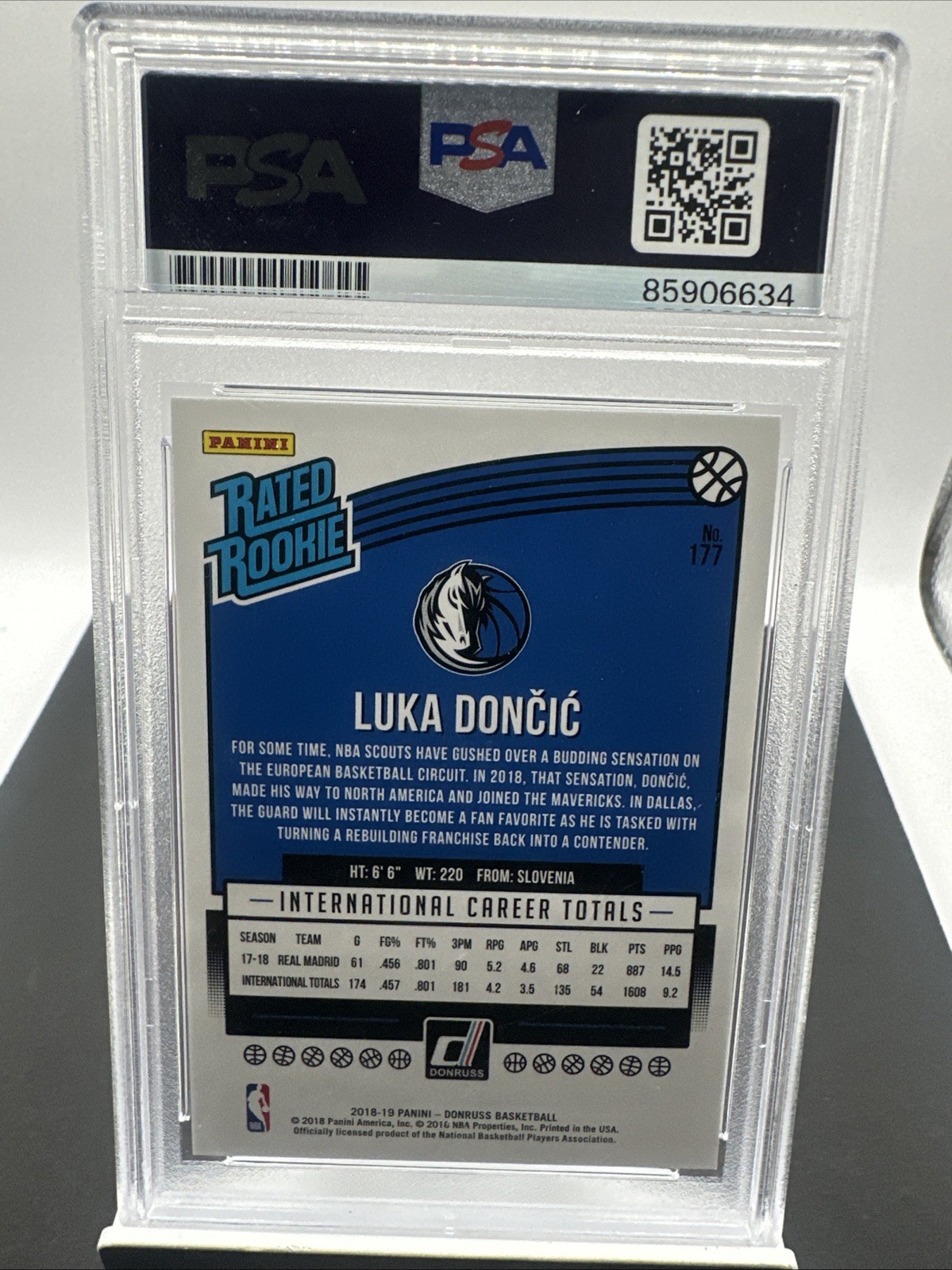 2018 Donruss Luka Doncic On Card Auto Rated Rookie PSA/DNA Authentic view 2