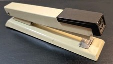 Vintage Bates 550 Metal Stapler Cream/Brown H...