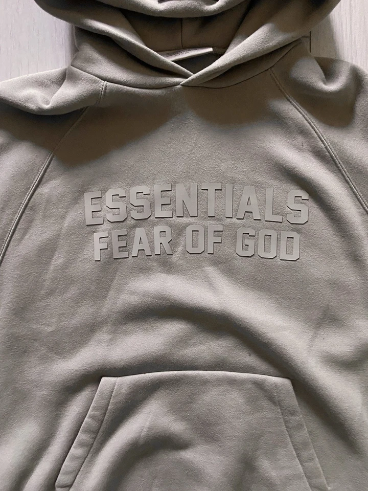 Felpa Hoodie Essentials Fear Of God Color Gray - Imagen 2 de 4
