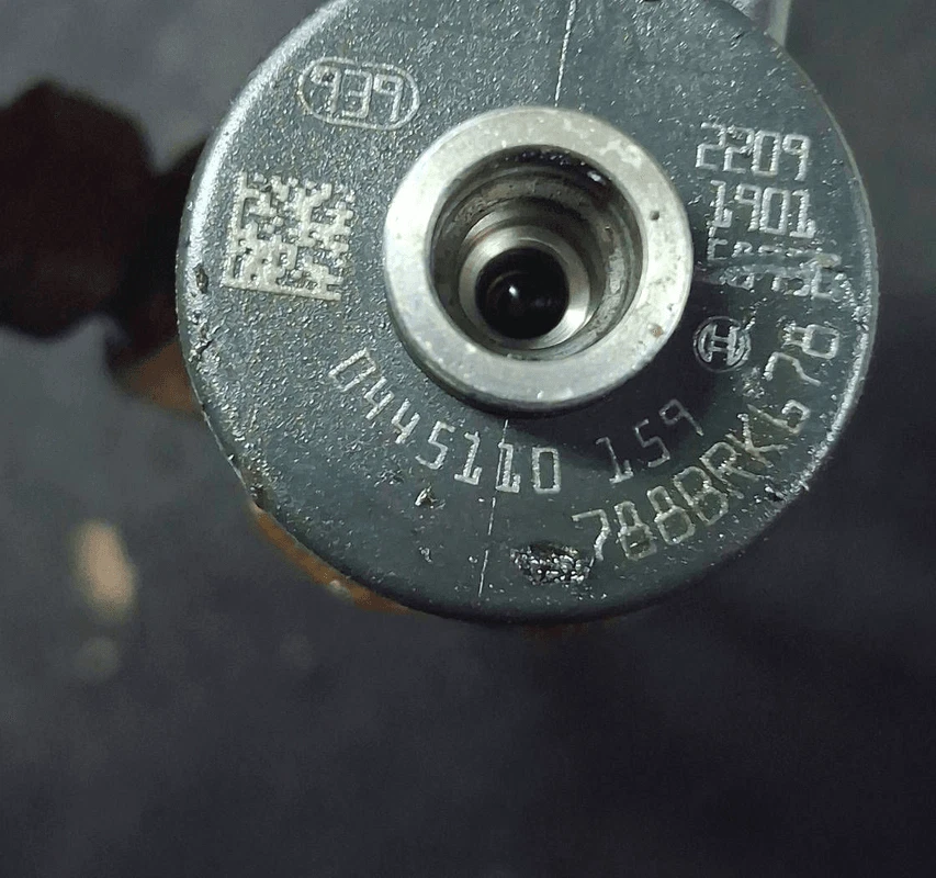 93184794 Iniettore diesel SAAB 9.3 2a Serie 1.9 TiD 16V DPF Cbr 2p/d/1910cc - Immagine 3 di 3