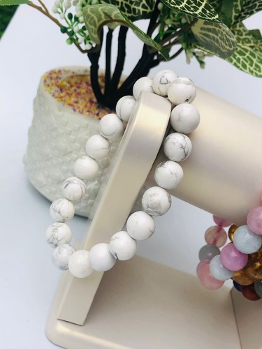 Natural Gemstone Beautiful 10mm White Howlite Bracelet Crystal Handmade - Picture 4 of 11