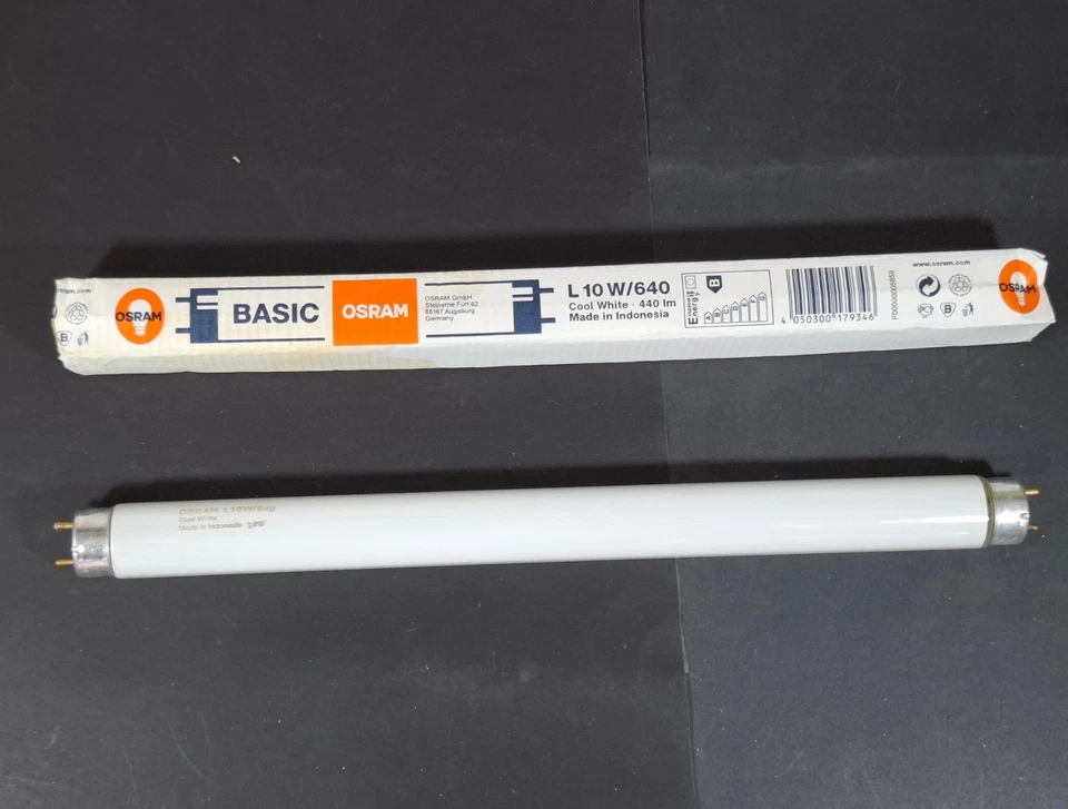 3 x 10W T8 Fluorescent Light Tubes Lamps 4000K Cool White L10W/640 - Osram - Image 3 of 3