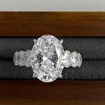 5.50 Ct Oval-Cut E/VS Lab Grown Diamond Solitaire Engagement Ring 14K White Gold