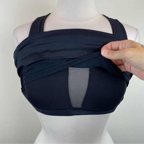 Lululemon Athletic Solid Black Workout Athletic T… - image 7