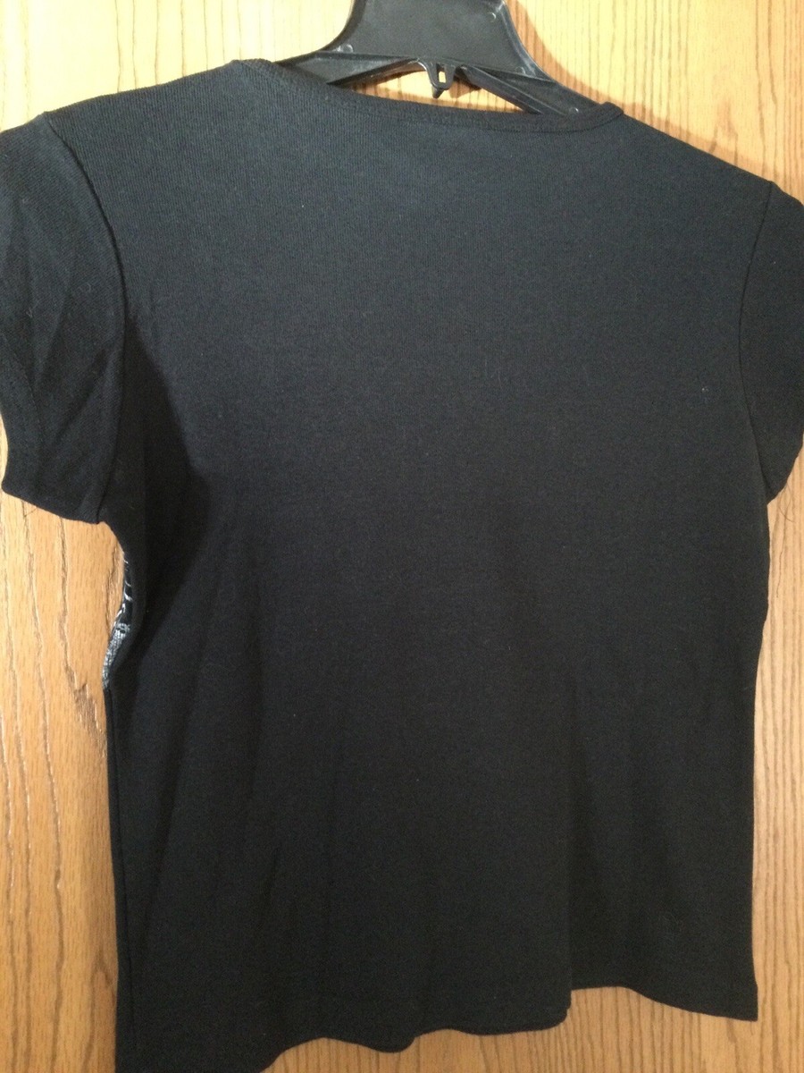 Magic Kingdom - Black Shirt - Female Junior - L. View 2