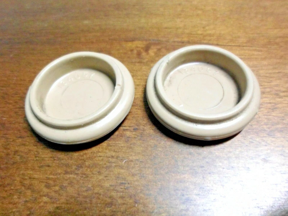 1988 Jeep Grand Wagoneer - Seat Belt B Pillar Bolt Cover Pair Foto 2 de 3