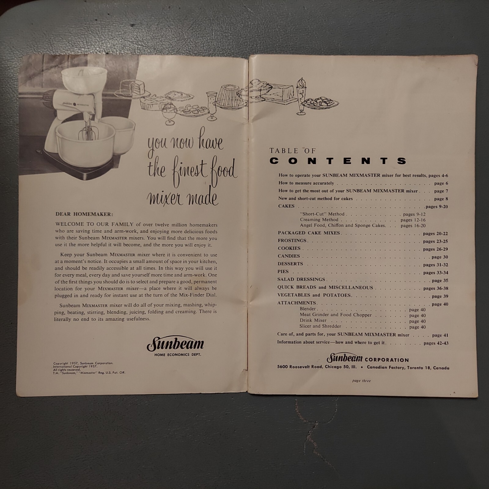 Deluxe Sunbeam Mixmaster Mixer Instruction and Recipe Book - 1957