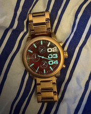 Diesel Herren Chronograph Armbanduhr goldfarb...