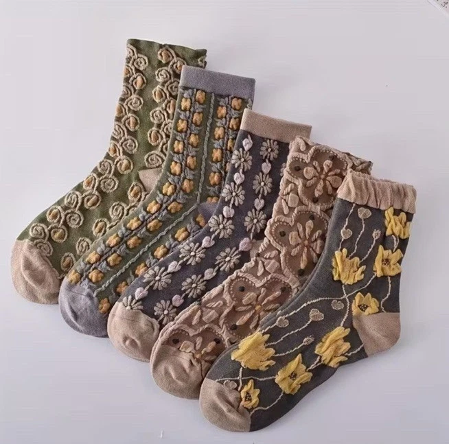 Conjunto de 5 calcetines holgados a media pantorrilla con estampado floral mixto para mujer Foto 4 de 4