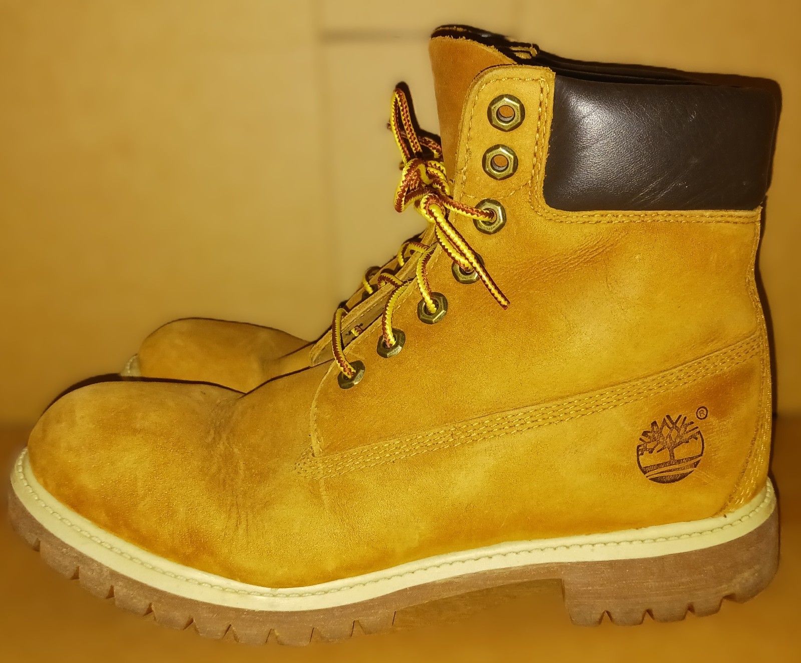 Timberland Classic 6" Basic Waterproof Boots Mens… - image 2