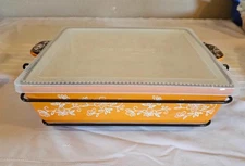 Temp-Tations Orange Floral Lace 2.5 Quart 9 x 9 Baking Casserole Dish W/ Stand