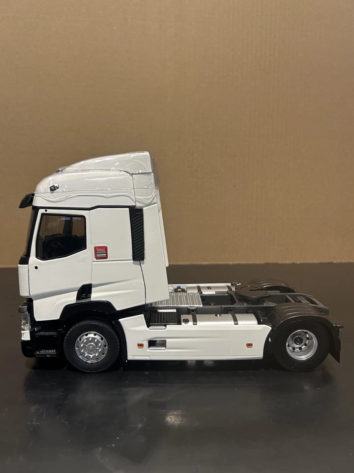 Renault Trucks T460 SC cabina dormitorio en blanco - 1:24 - Eligor - Imagen 4 de 4