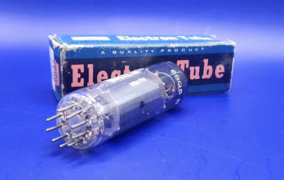 Fuerte tubo de vacío IEC Mullard 6BQ5 EL84 Hickok probado y garantizado Foto 4 de 4