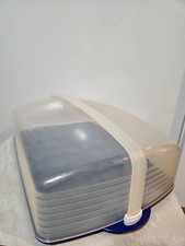 Tupperware 18 Cupcake  Rectangle Cake Taker/Carrier-Blue