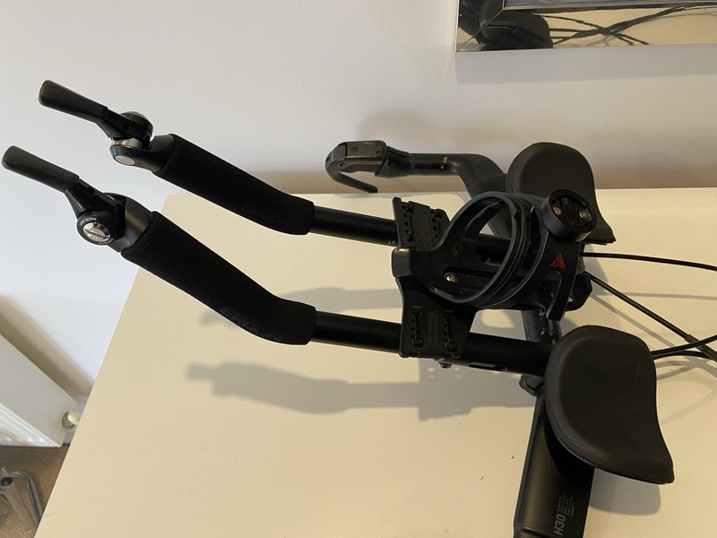 Profile Design 35A Clip-On Aero TT Bars, Riser Kit, Dura Ace Shifters, BTA Mount