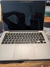 Apple MacBook Pro Retina A1502 13,3 Zoll (128GB SSD, 8 GB Ram, Intel Core i5 )