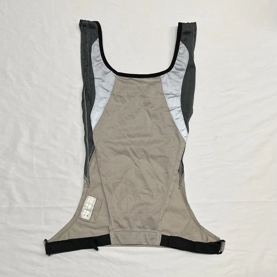 Nike Running Vest Reflective Bib Size Large / Extra Large - Image 2 of 4
