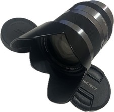 Sony E 18-200mm F3.5-6.3 OSS Lens Excellent Condition