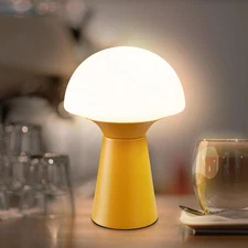 Mushroom Table Lamp, Battery Operated Lamp with Timer Small Portable Lamp Cordle