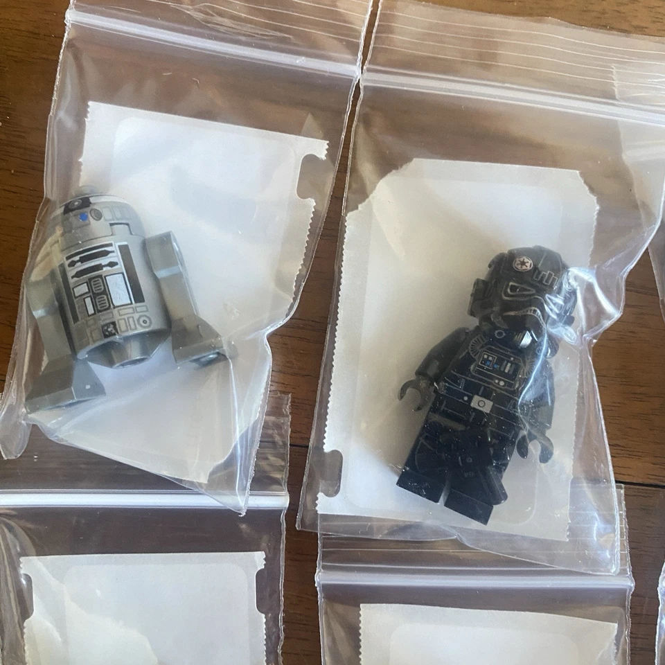 Lot X14 LEGO Star Wars MINIFIGURES Boba Getting R2-Q2 Darth Vader HanSolo Clone - Image 3 of 4