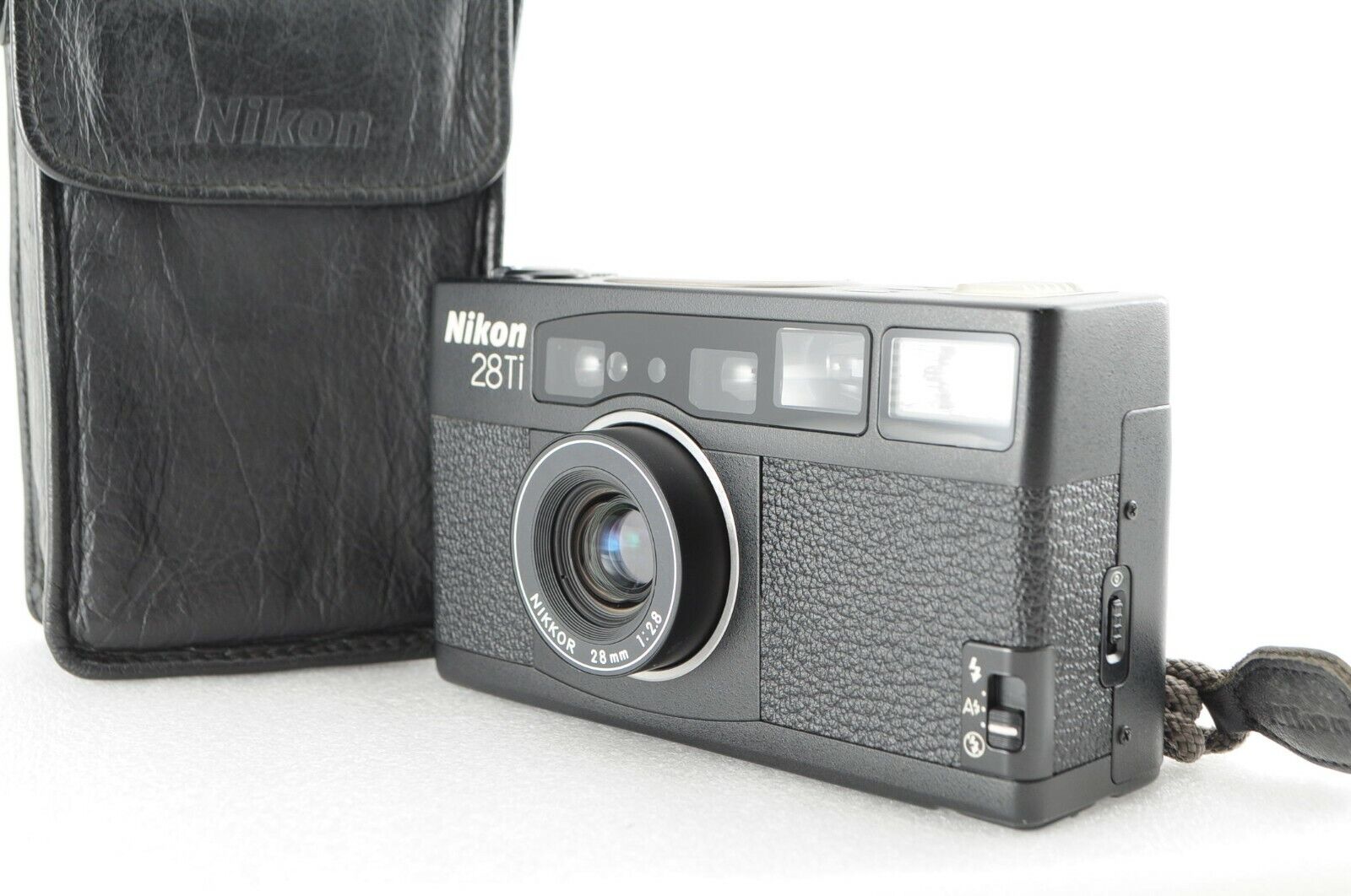 [Prawie nowe W / etui] NIKON 28Ti 35mm Point&shoot Film Kamera Instrukcje Japonia