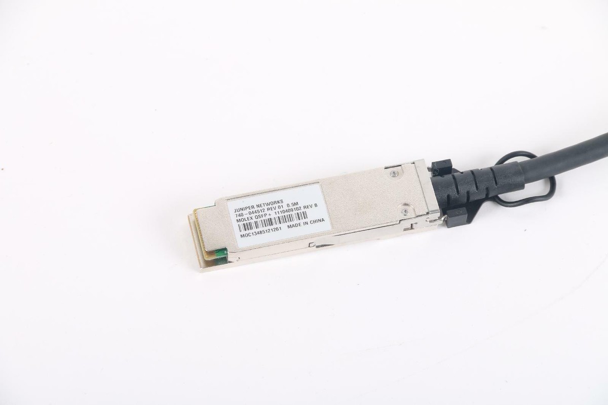 Juniper 740-044512 Molex QSFP+ 1110409102 Cable 0.5m | eBay Juniper 740-044512 Molex QSFP+ 1110409102 Cable 0.5m | eBay