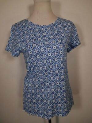 Beautiful Women's Small Croft & Barrow Blue Geo Design Short Sleeve Knit Top