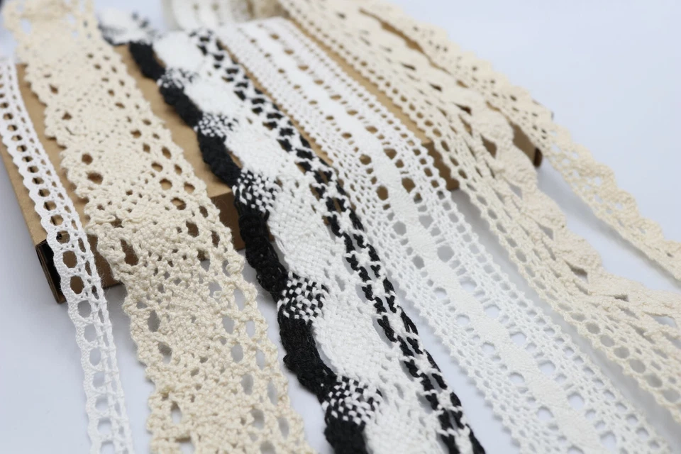 FCL 5M white / cream Scalloped crochet Vintage like Sewing lace trim  - Image 2 of 3