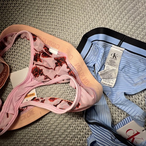 NWT Calvin Klein Women's Thong 2 Pieces, Small MSRP $42.00 Rare Designs - Picture 6 of 7