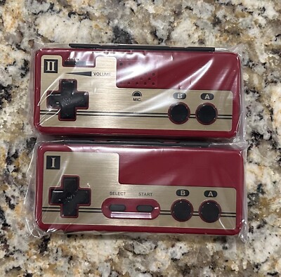 New Nintendo World Championships Special Edition Switch FamCom Joy Con Japan