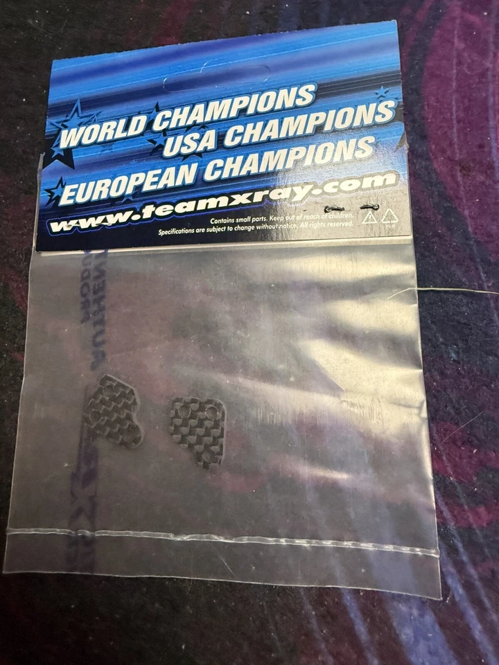 XRay 322291 Graphite Extension for Steering Block 2.5mm (Set of 2) - Image 2 of 2