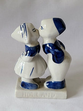 Vintage Blue and White Kissing Couple Holland Boy and Girl Ceramic Figurine
