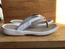 Capelli New York Sandals Womens Flip Flop Thong White/Gray Size 9/40 Nice!