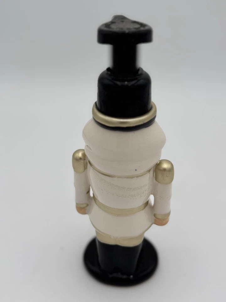 Bath & Body Works Cascanueces Dispensador de Jabón Cerámico Navidad Foto 4 de 4