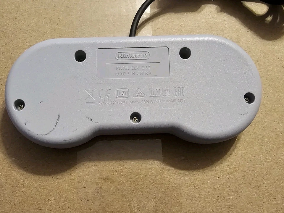 Controlador Original Super Nintendo SNES Classic Mini Edition CLV-202 OEM Foto 3 de 3