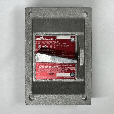 Eaton DSD933 SA, Expl. Proof Front Operated Cover Assy w/ 1P Gen Use Snap Switch