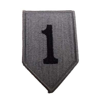 #ad US Army 1st Infantry Division 1 ID Ft Riley KS ACU Digital Patch Hook Loop Back $3.56