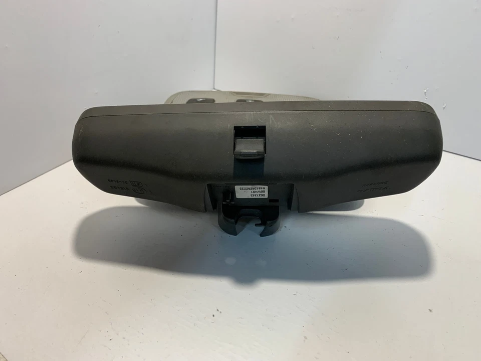 2001 VOLVO V70 INTERIOR CEILING LIGHT WITH MIRROR 8637343 9483553 - Image 2 of 4