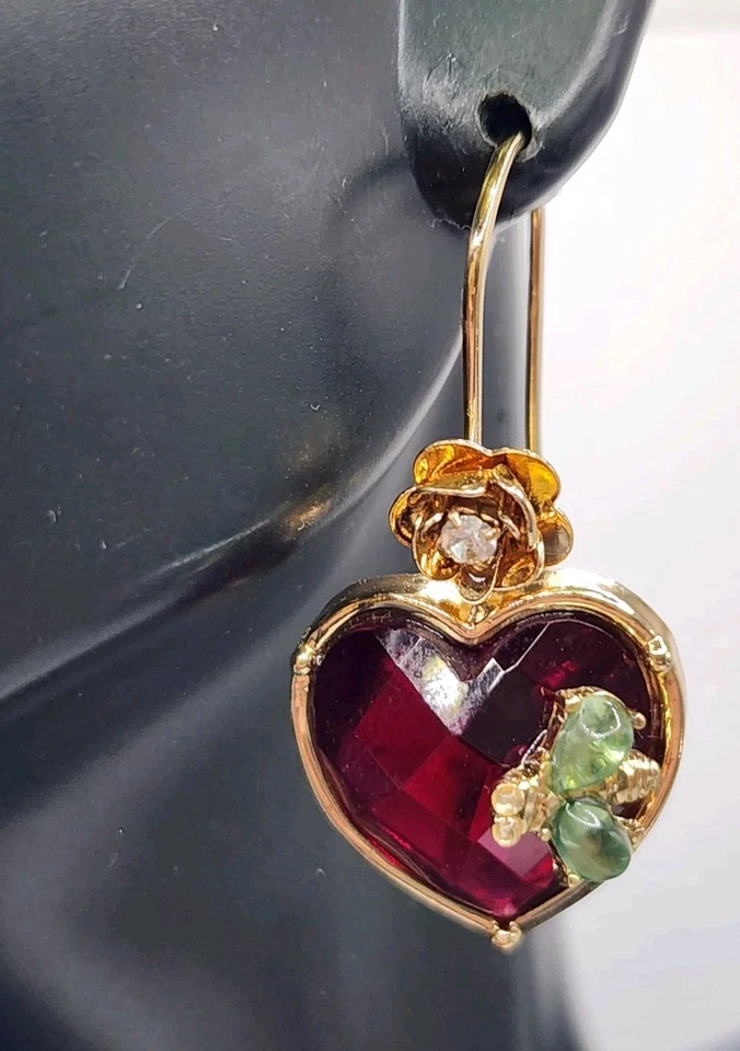 Betsey Johnson Stone Heart Drop Pierced Earrings Purple Red Faceted Stone Bees - Image 2 of 4