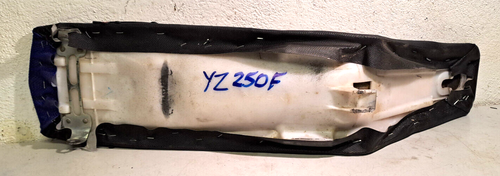 Yamaha YZ250F 2004 Seat - Picture 5 of 5
