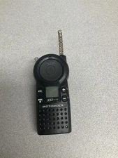 Motorola CLS1110 UHF Business 2-Way Radios Walkie Talkie (NO ACCESSORIES)
