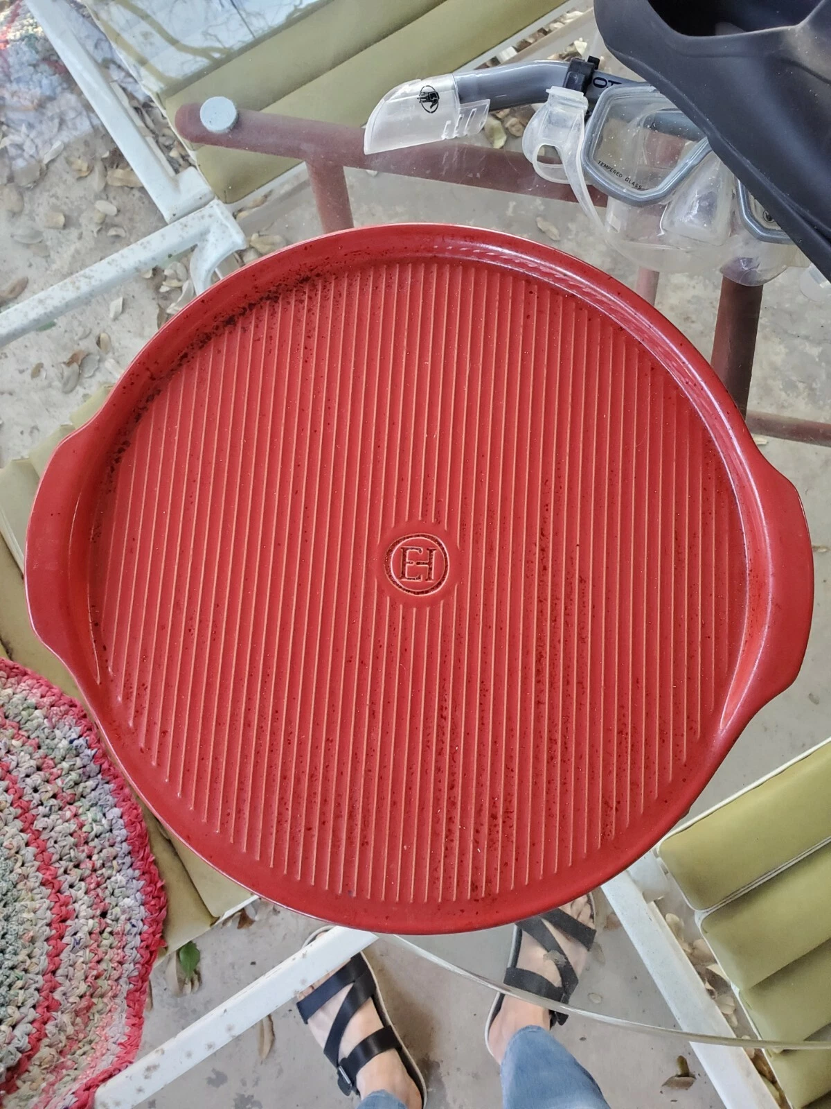 Emile Henry Made in France Flame Pizza Stone, 14.6 X 14.6", Burgundy